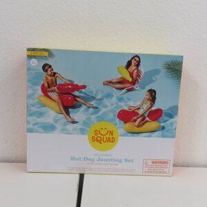 SUN SQUAD Inflatable Hot Dog Jousting Set 4 pc pool float